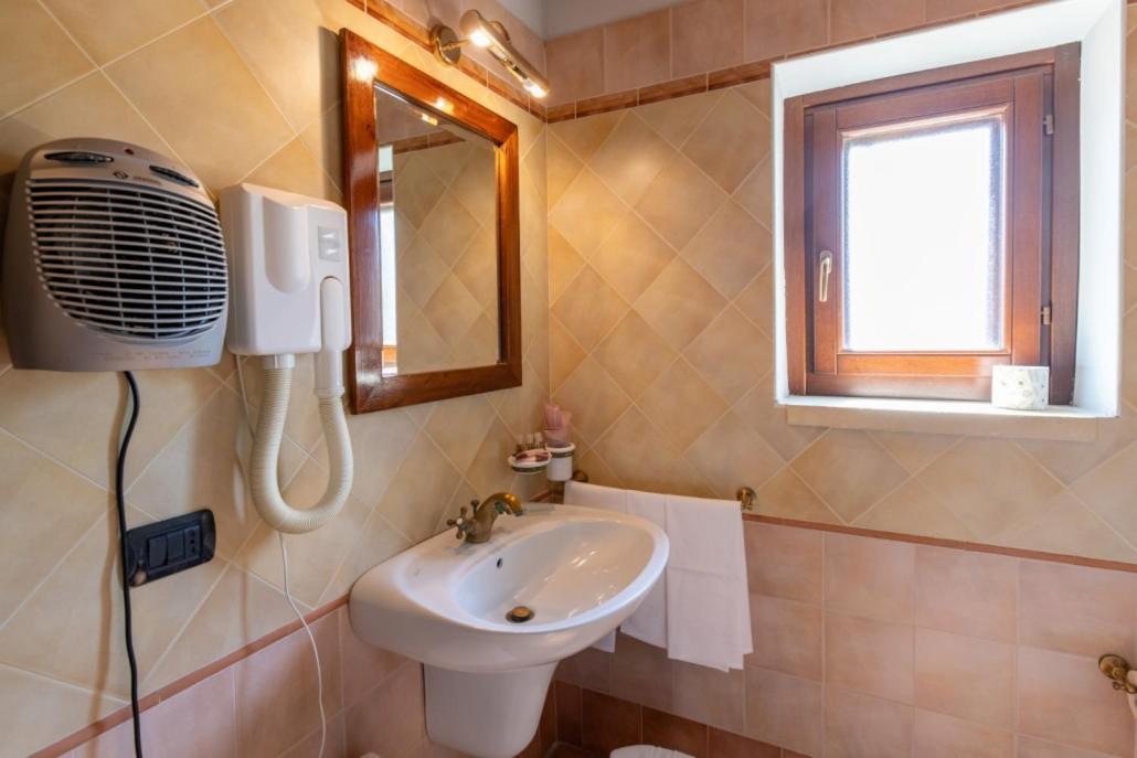 רגוזה Hotel Il Barocco מראה חיצוני תמונה